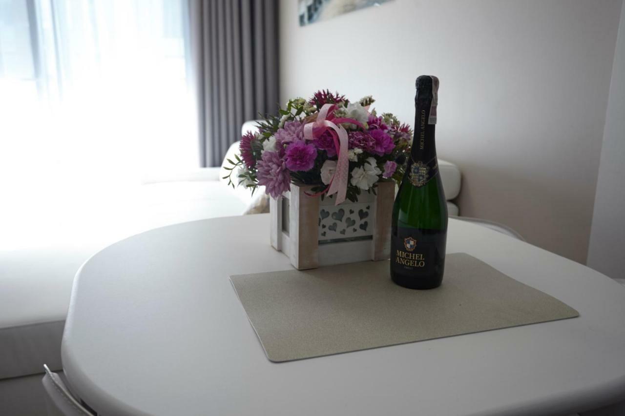 Gardenia Sea Side Martina 1 Dziwnow Apartment Екстериор снимка